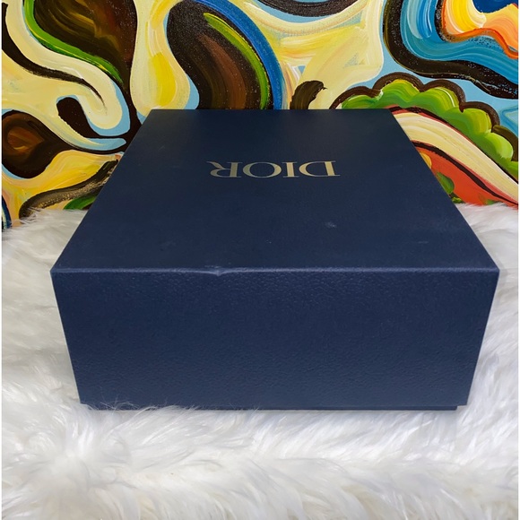 Authentic DIOR Box - Picture 3 of 6